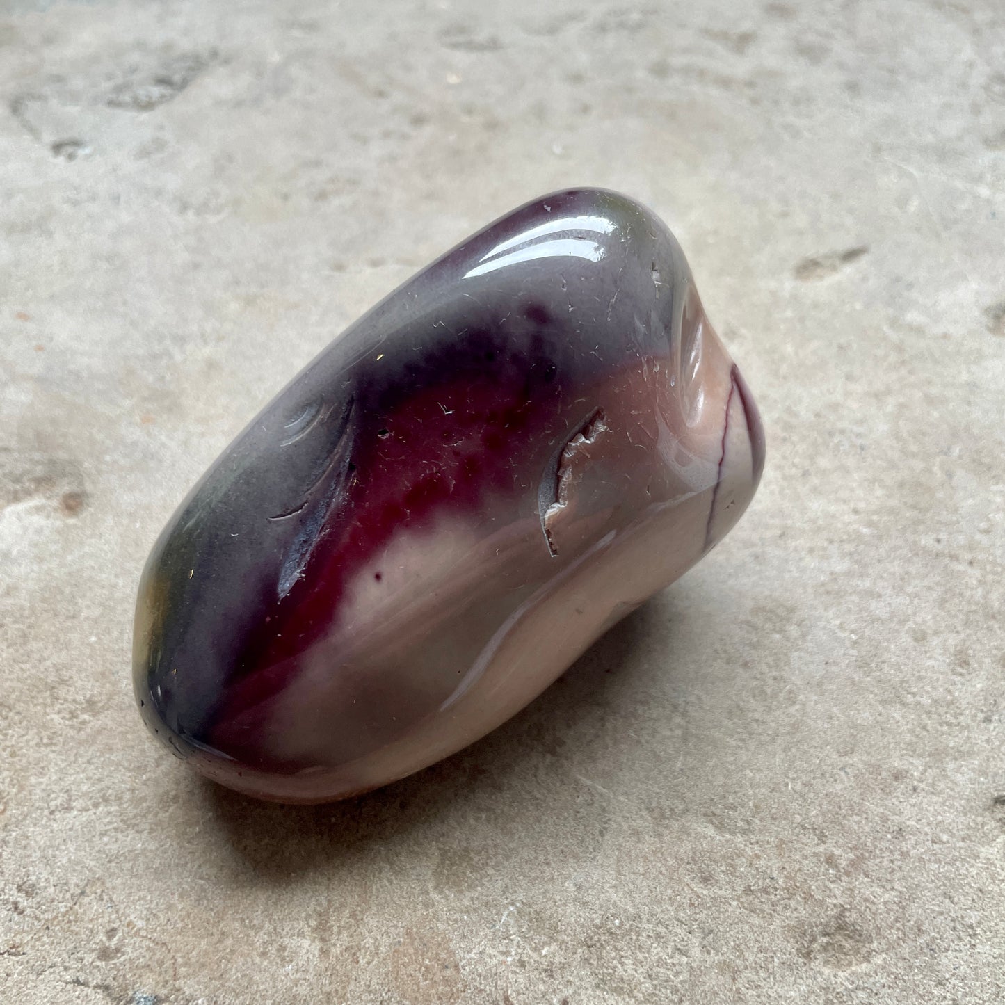 Mookaite Palm stone - LG 1