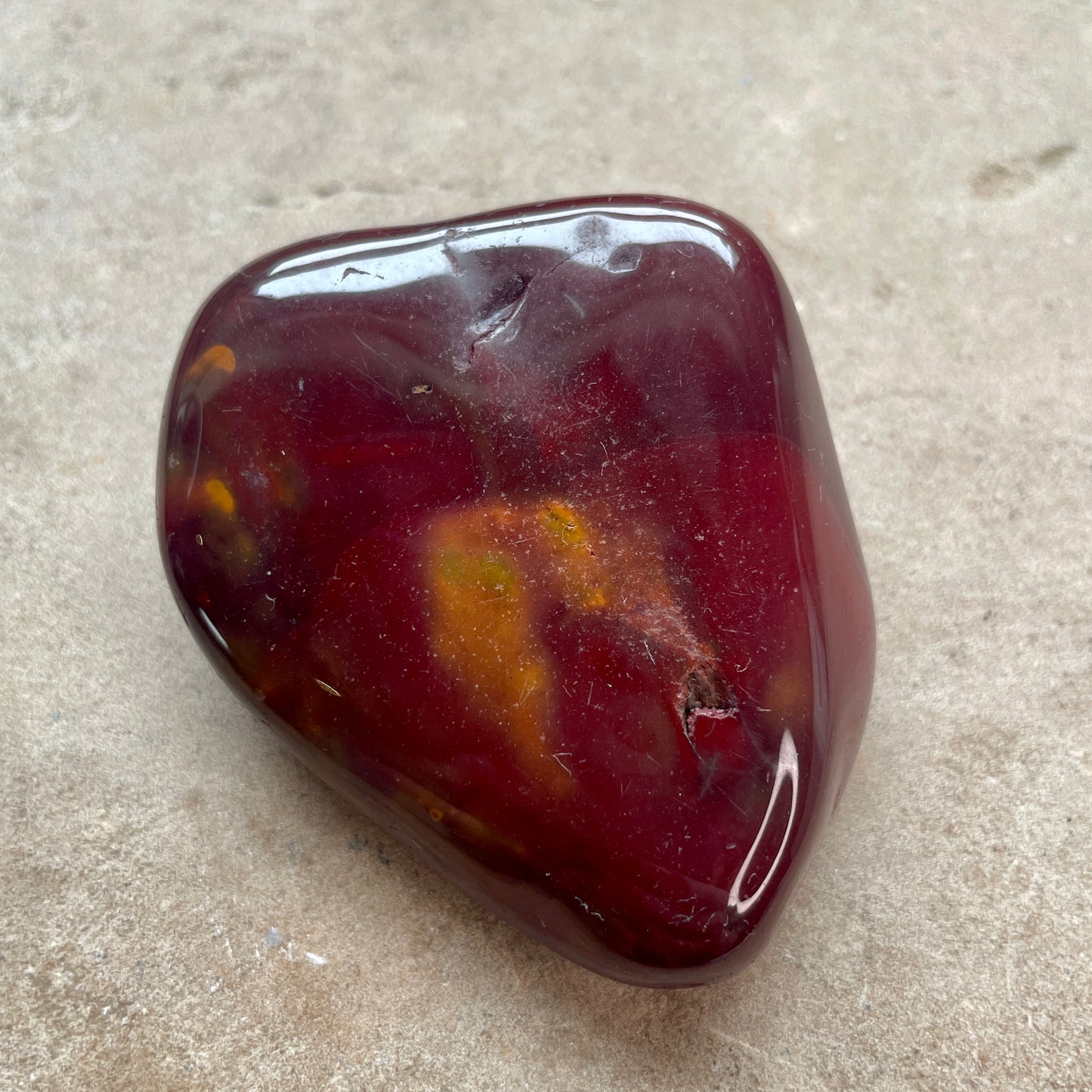 Mookaite Palm stone M3