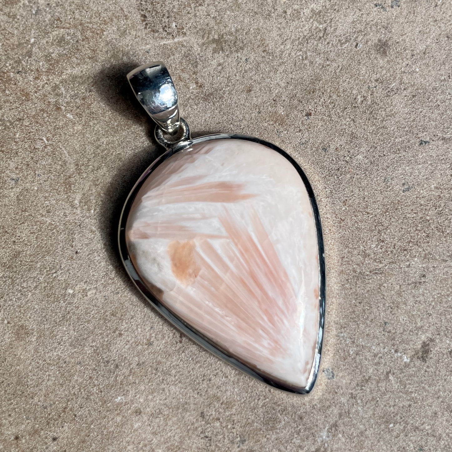 Scolecite teardrop pendant - 925 Stirling silver
