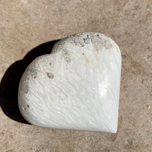 Scolecite Heart 5CM - SC10