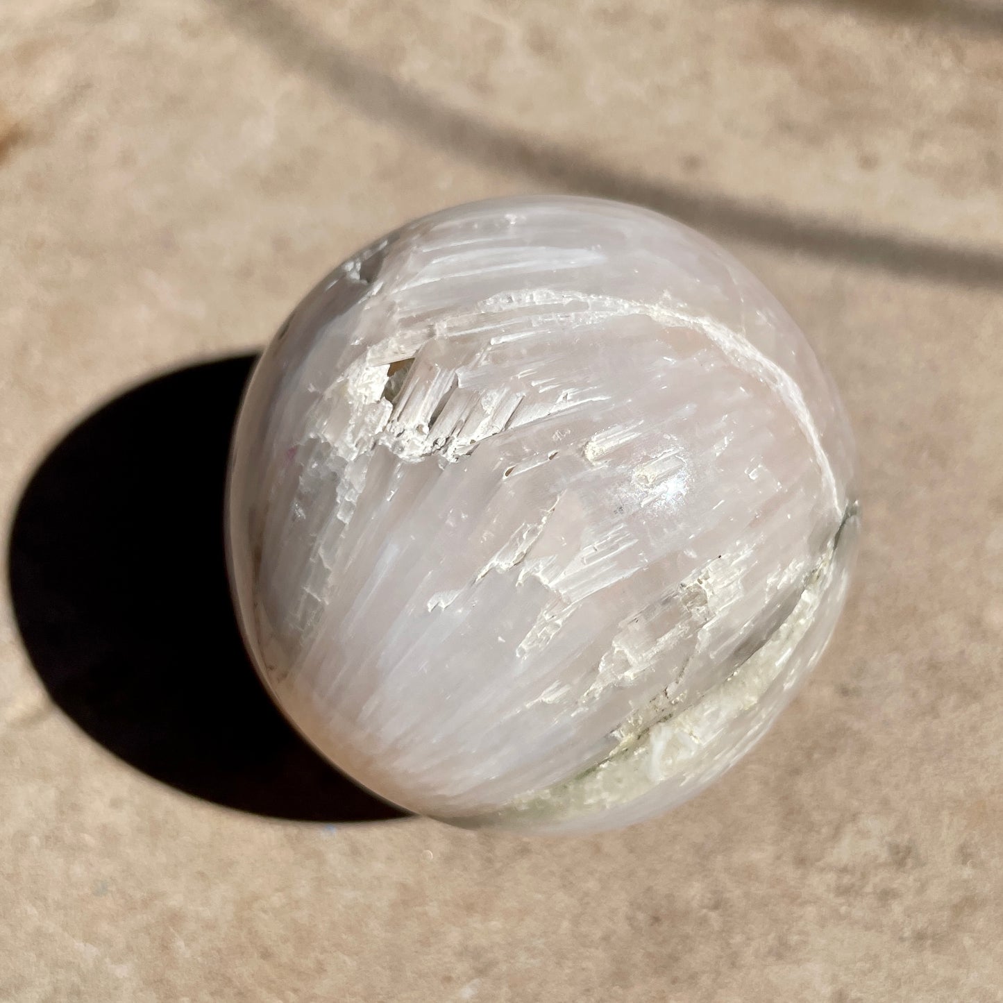 Scolecite sphere 4.5CM - SS3