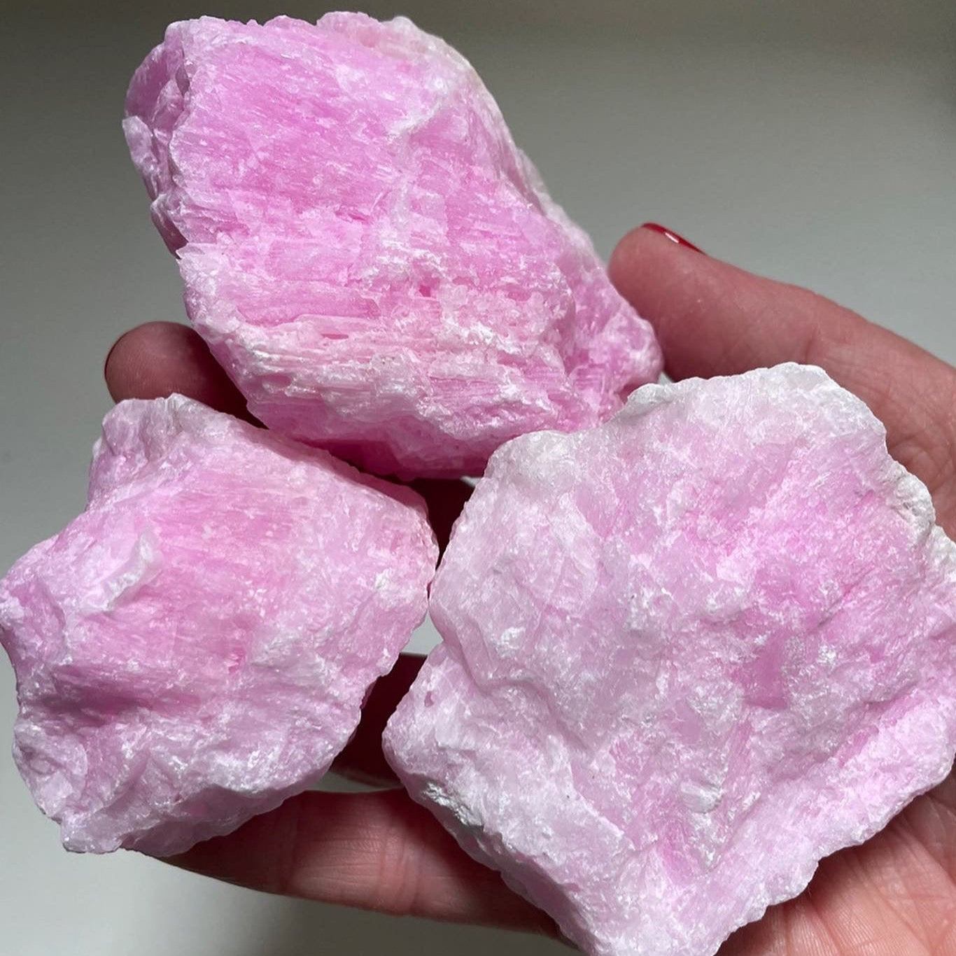 Pink Mangano Calcite raw