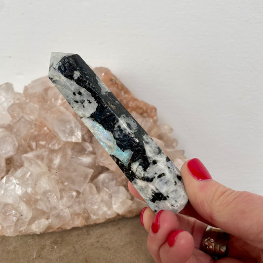 Rainbow Moonstone Tower 10 CM