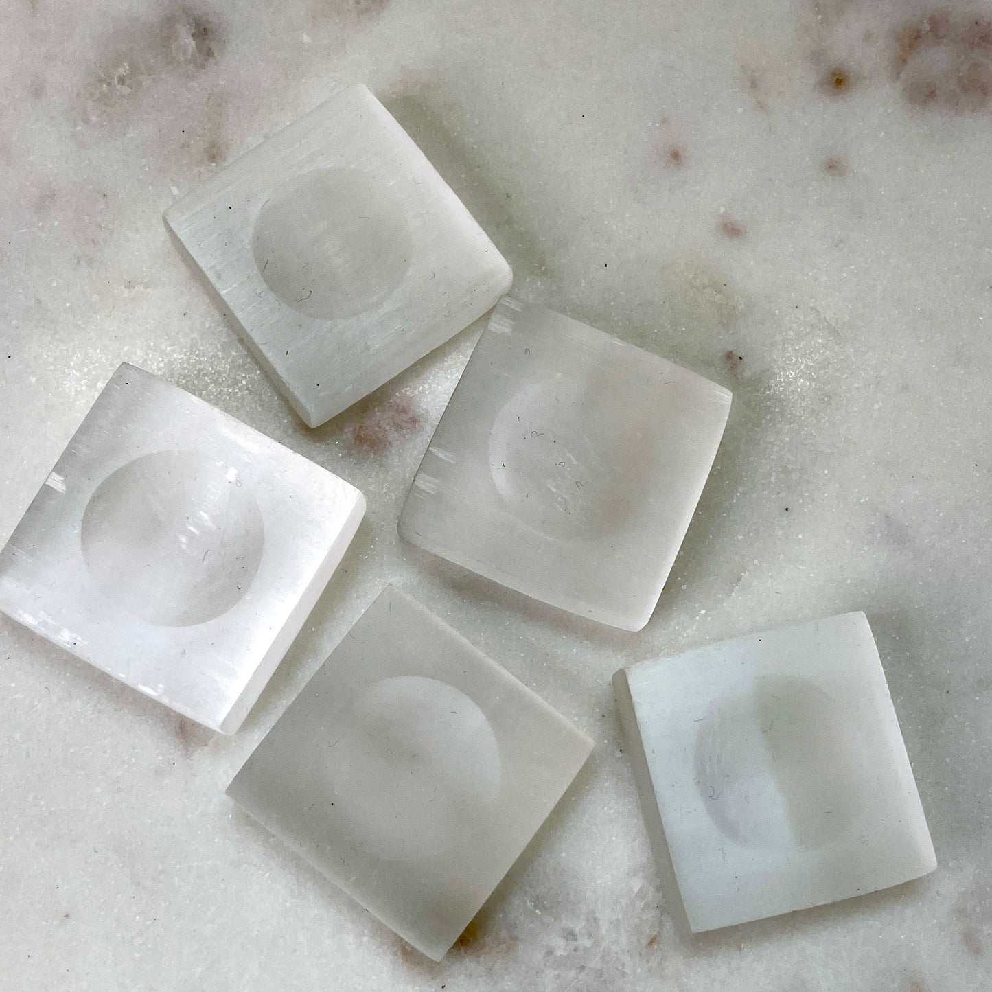 Selenite sphere stand - Square