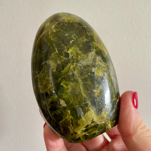 GREEN KIWI OPAL