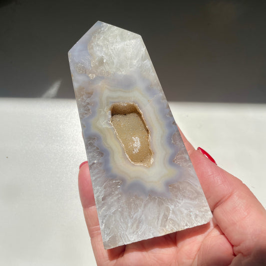 Agate Tower 11cm