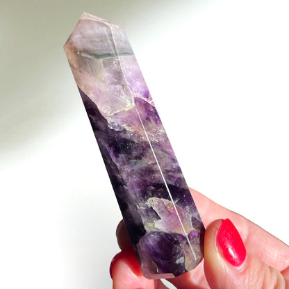 Chevron Amethyst Tower 9CM