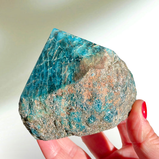 Apatite Polished point