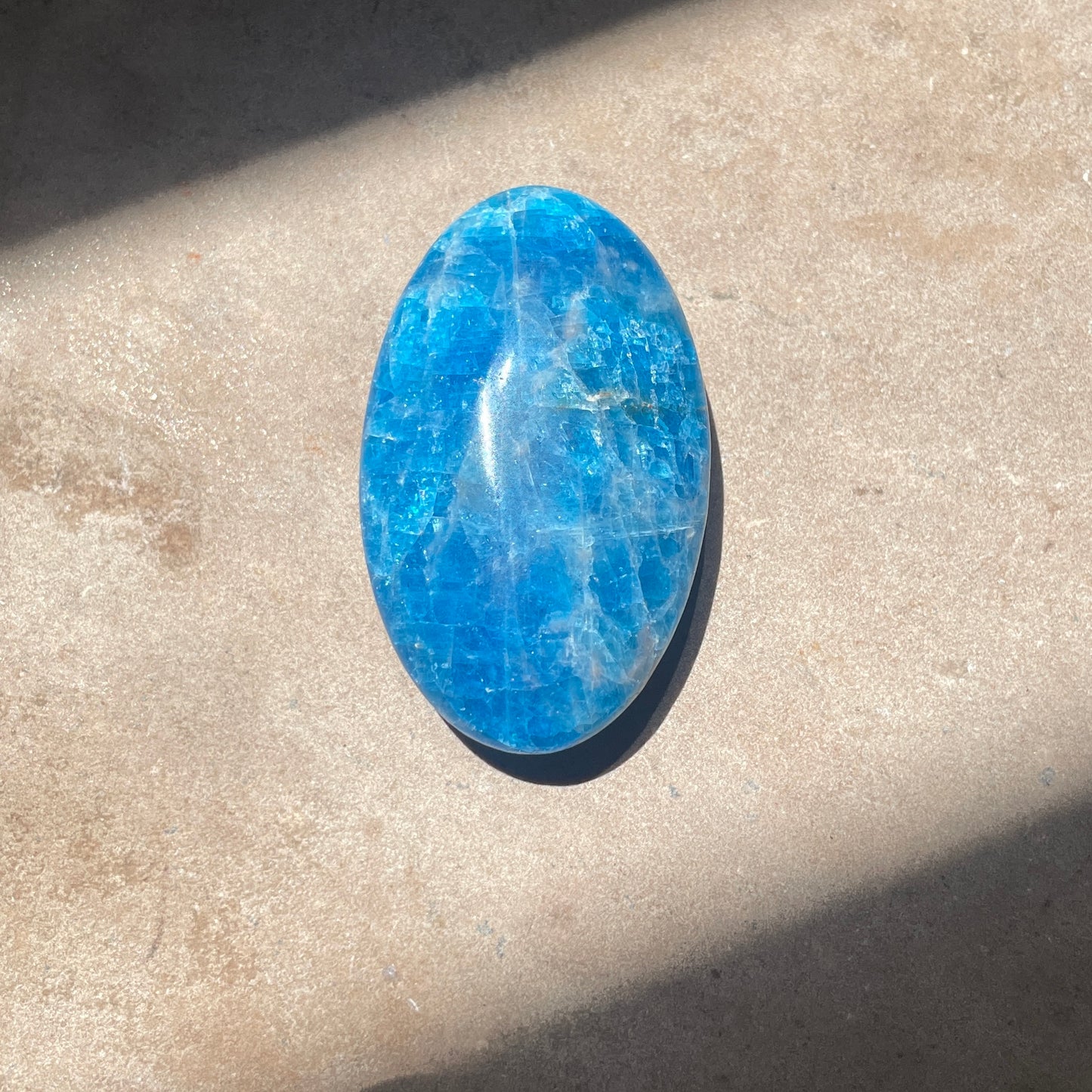 Blue Apatite Palm stone 5CM