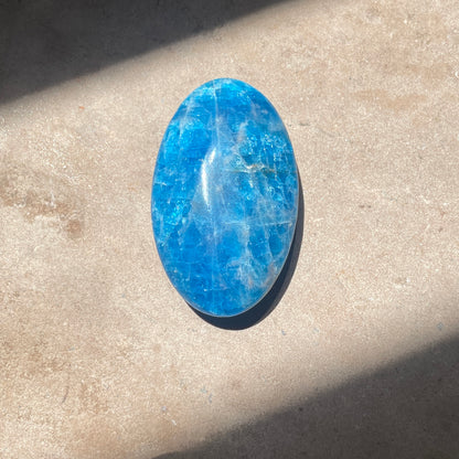 Blue Apatite Palm stone 5CM