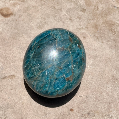 Apatite Palm stone 6CM