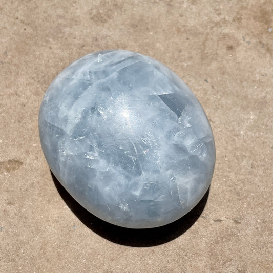 Blue Calcite Palm stone  5.5CM