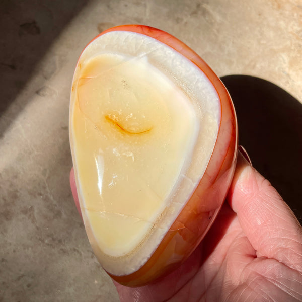 Carnelian Palm stone 11CM | XL