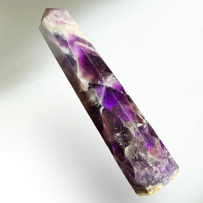 Chevron Amethyst Tower 10.5CM