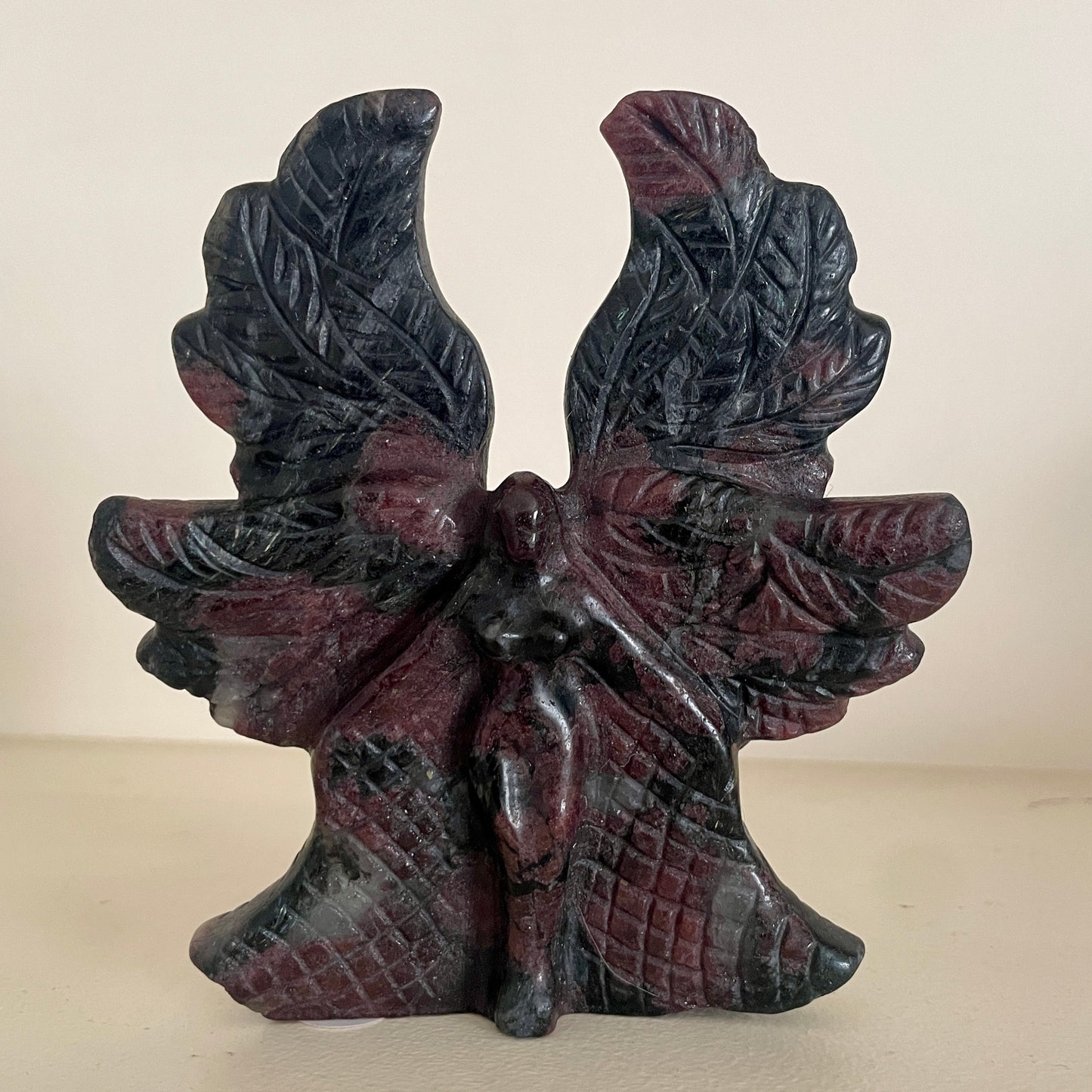 Garnet Goddess Carving 15CM