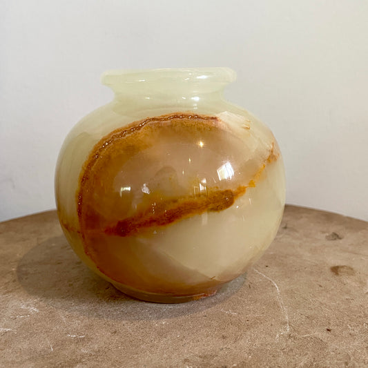 Green Onyx hand crafted Vase 9CM