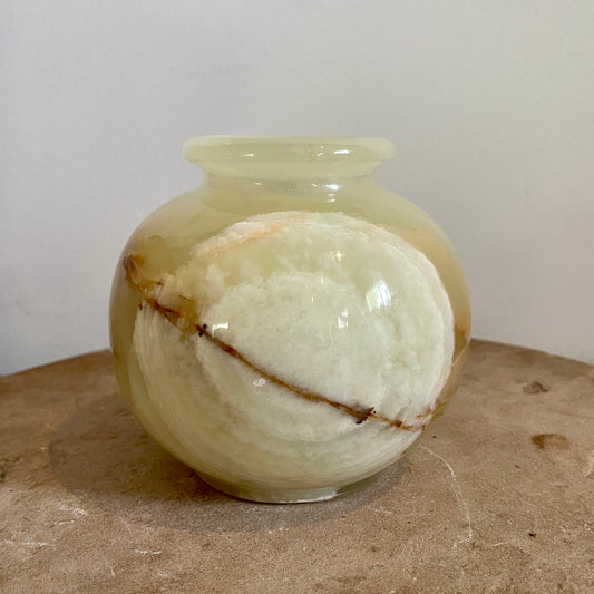 Green Onyx hand crafted Vase 9CM