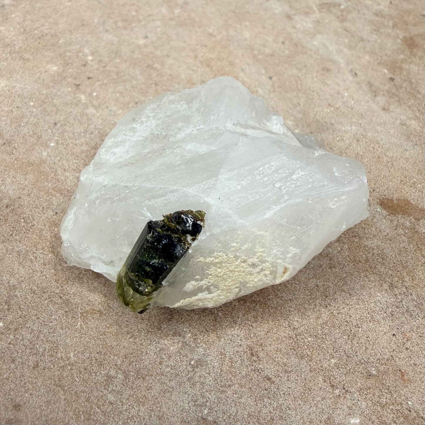 Green Tourmaline Quartz Raw 5CM