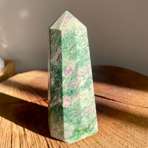 Ruby Fuchsite tower 11CM