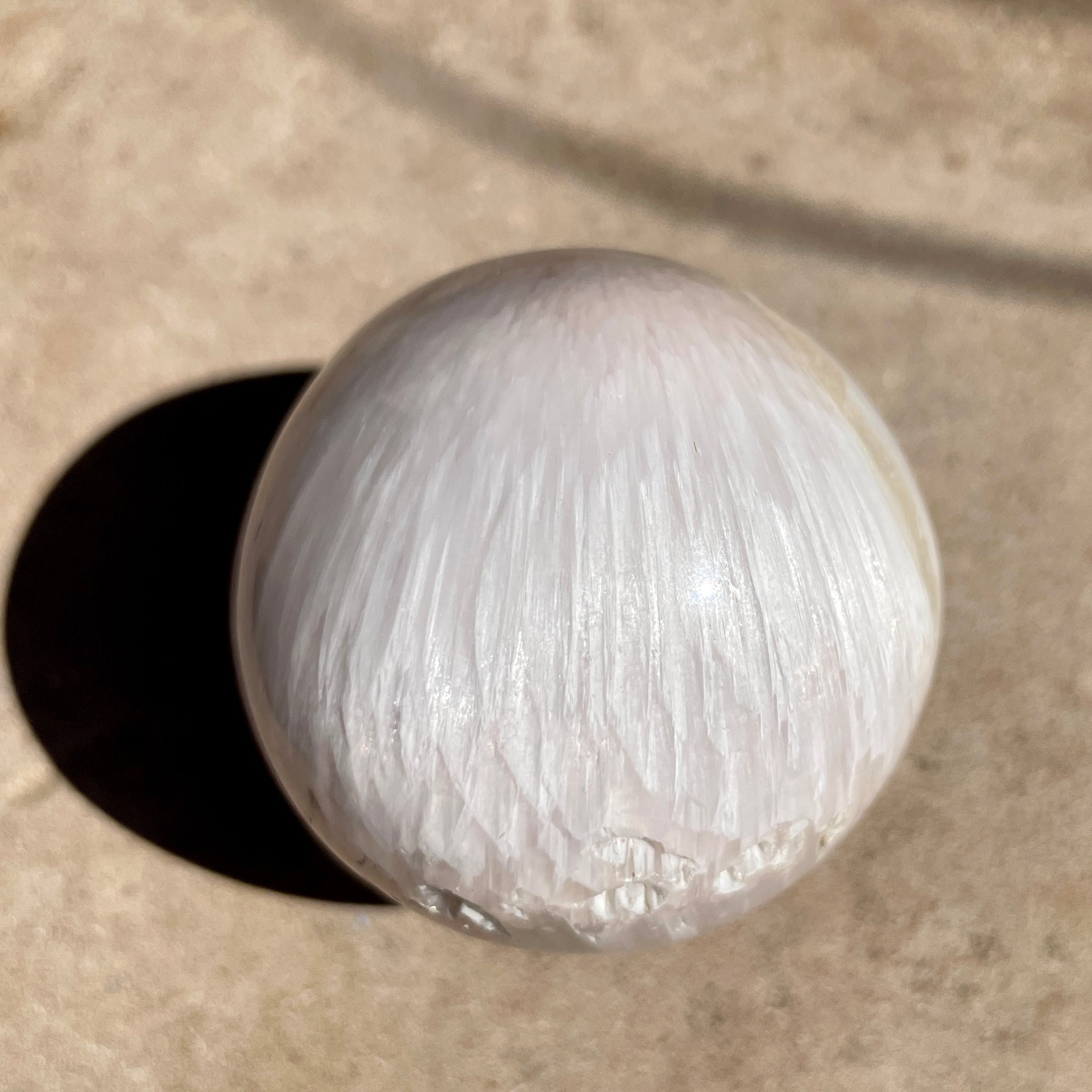 Scolecite sphere 4.5CM - SS3
