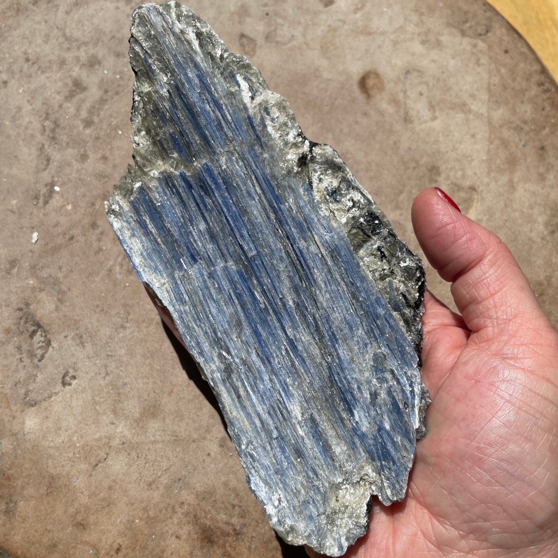Kyanite cluster