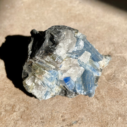 Kyanite cluster 5CM