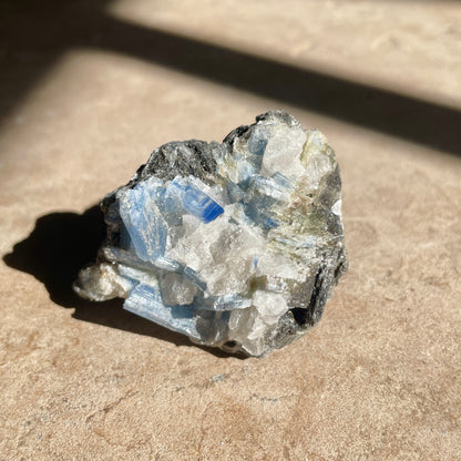 Kyanite cluster 5CM