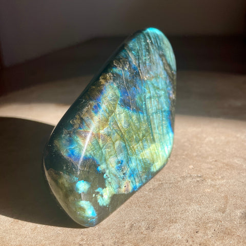 Labradorite Free form