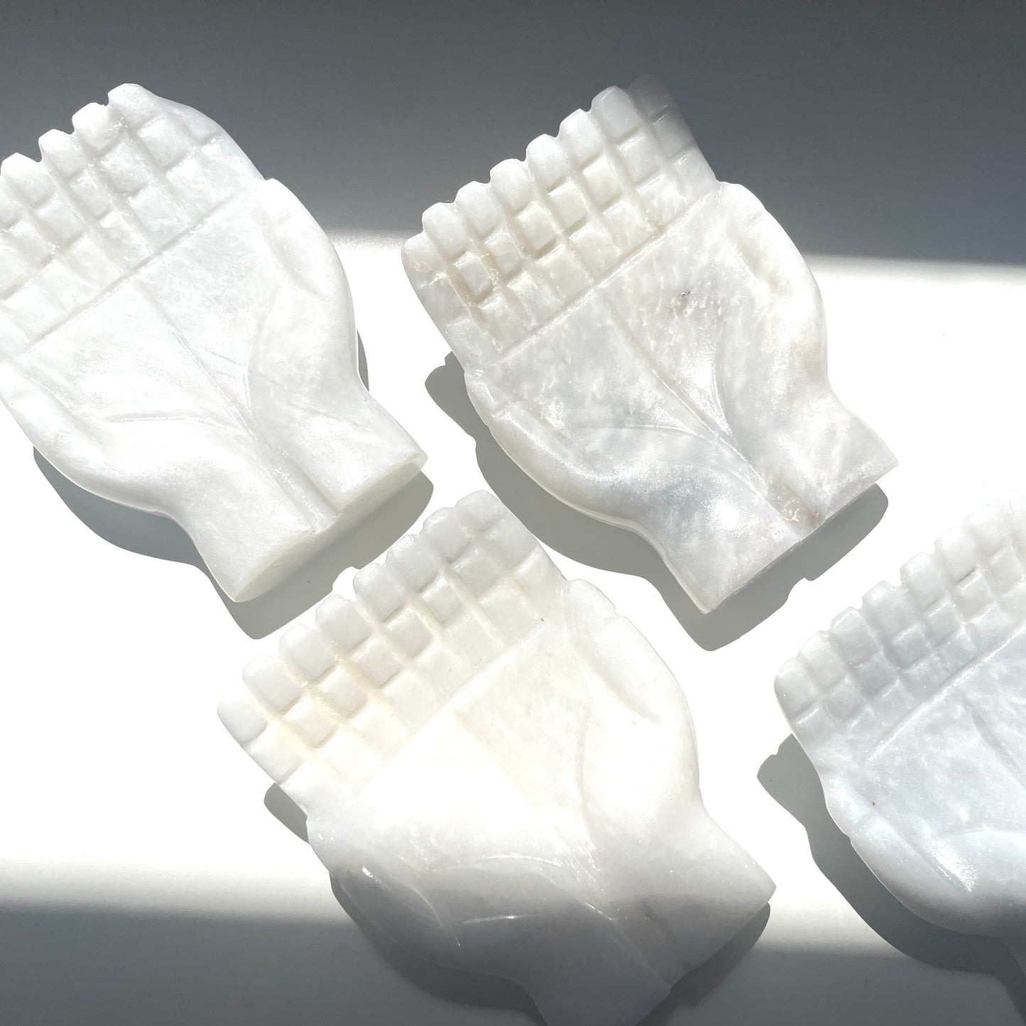 White Jade Offering hands bowl - MED