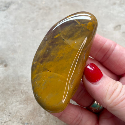 Mookaite Palm stone M2