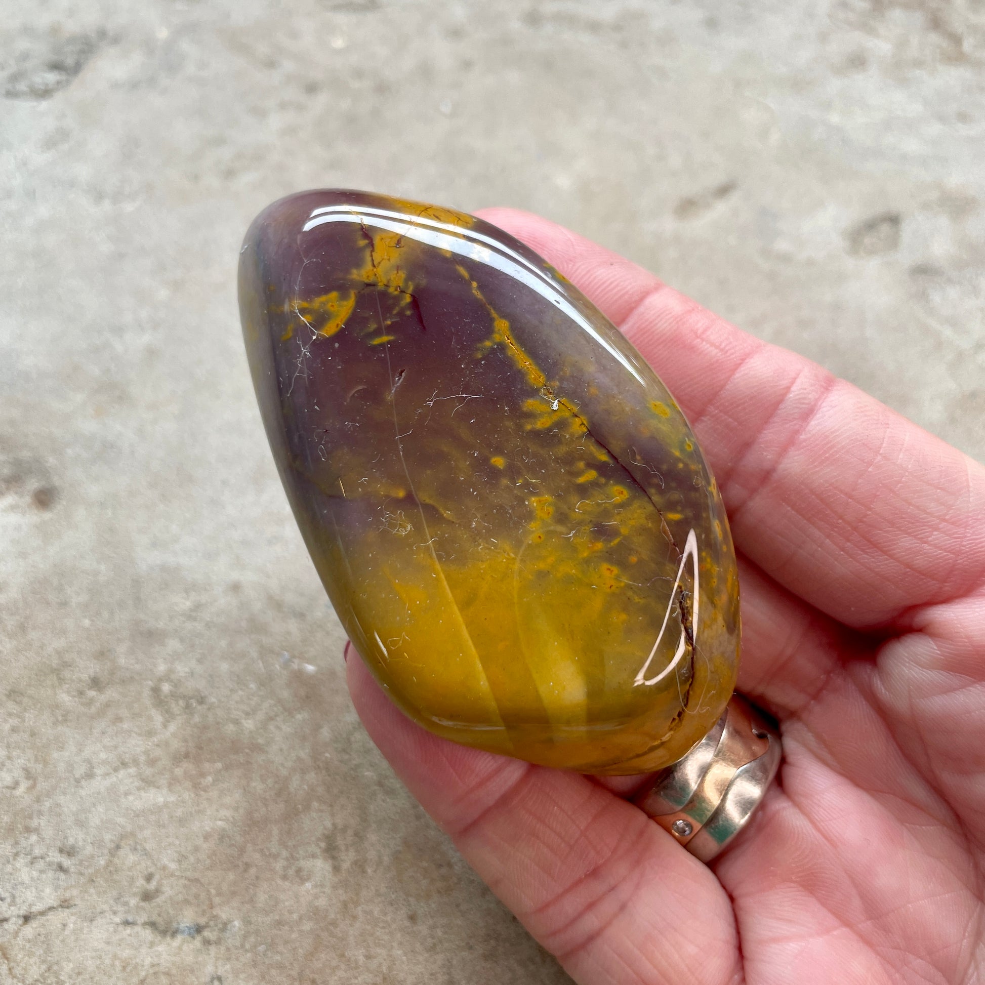 Mookaite Palm stone M2