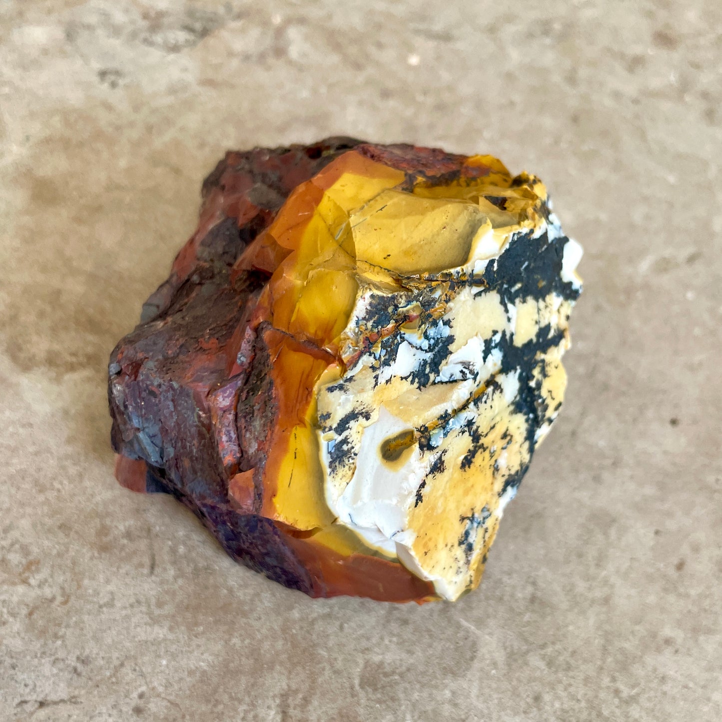 Mookaite rough