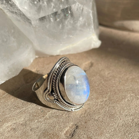 Moonstone ring | 925 Silver | Size 7