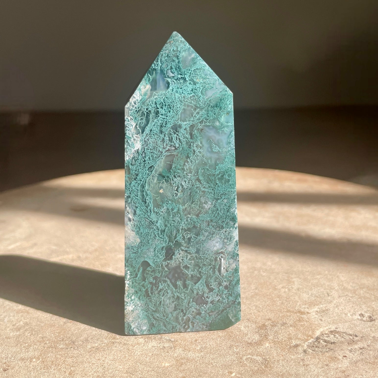 Moss Agate Tower 9cm