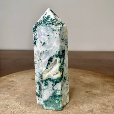 Moss Agate Tower 14cm