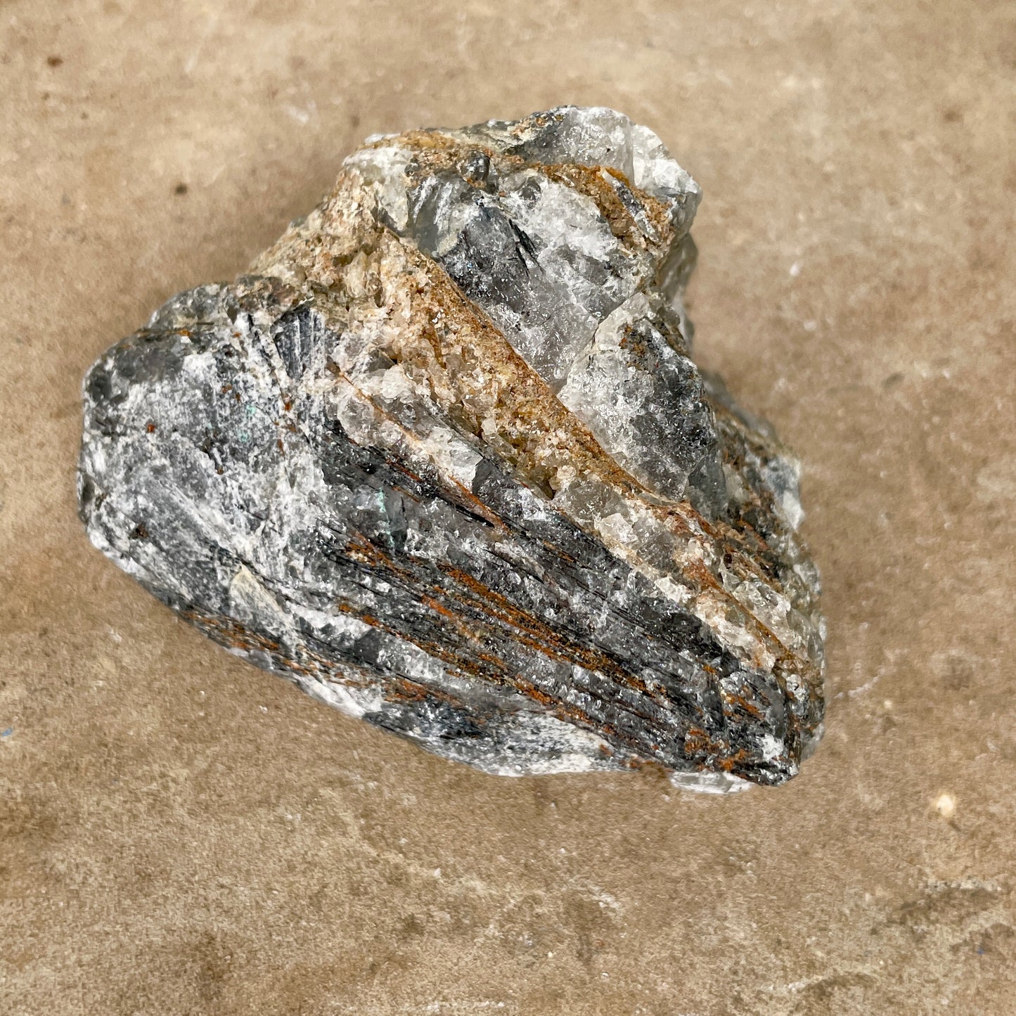 Black Tourmalinated Quartz Natural T4