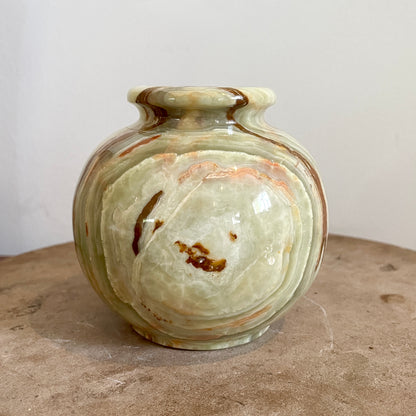 Green Onyx hand crafted Vase 9CM