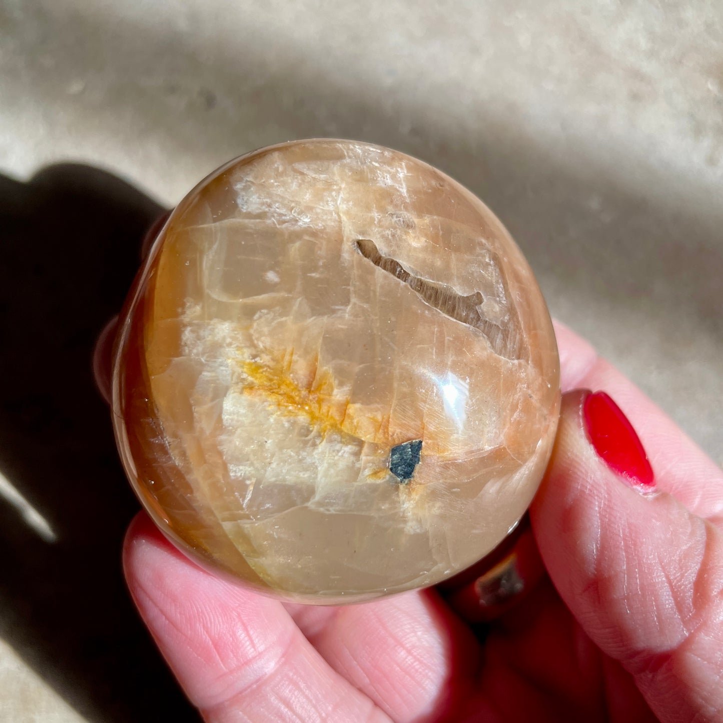 Peach Moonstone palm stone 5CM