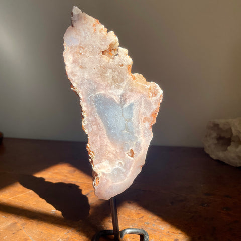 Pink Amethyst butterfly stand 20CM