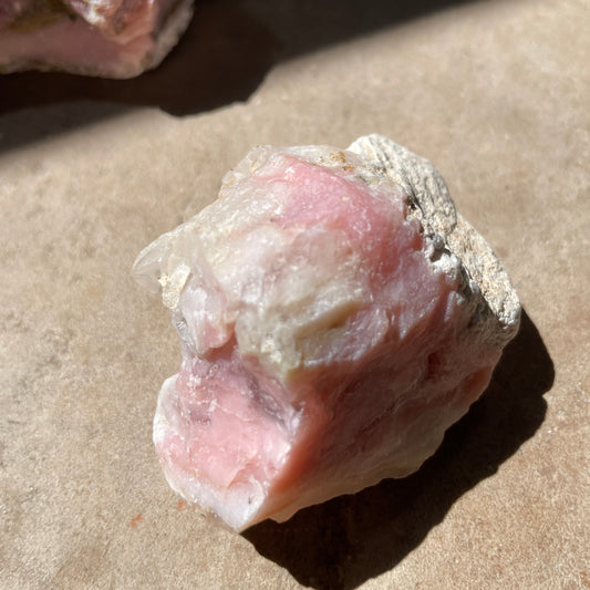 Pink Opal rough - PO3
