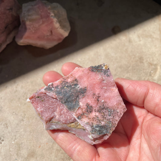 Pink Opal rough - PO1