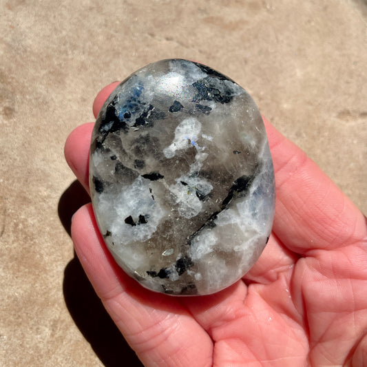 Rainbow Moonstone Palm stone 6CM
