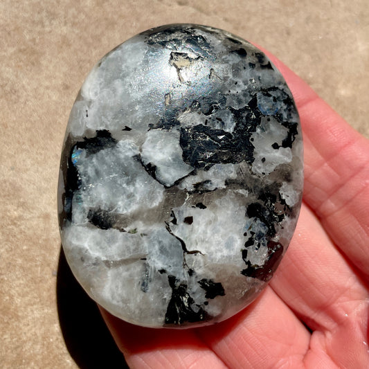 Rainbow Moonstone Palm stone 6CM