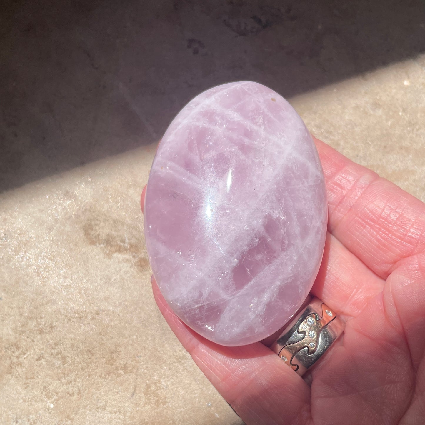Rose Quartz Palm stone 6.5CM