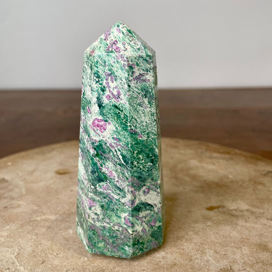 Ruby Fuchsite tower 11CM