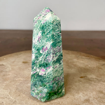 Ruby Fuchsite tower 11CM