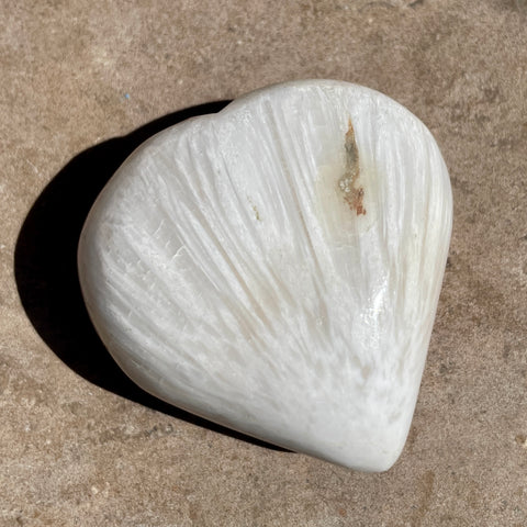 Scolecite Heart 5CM - SC8