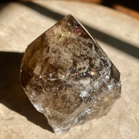 Smokey Quartz cut base point  7CM