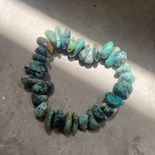 Turquoise Tumbled Chip Bracelet — Chunky