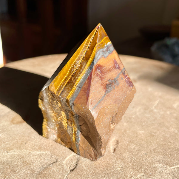 Tigers Eye point